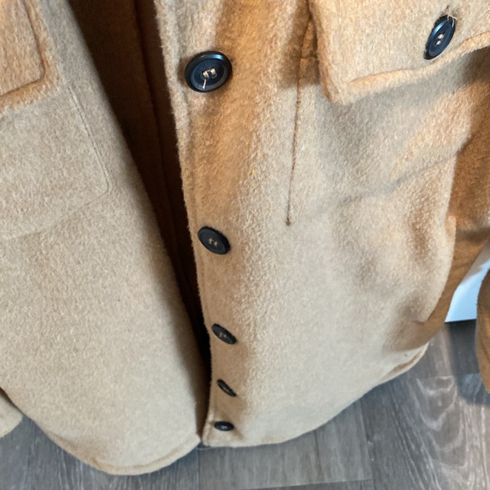 Thread & Suppoy Shacket - Picture 2 of 3